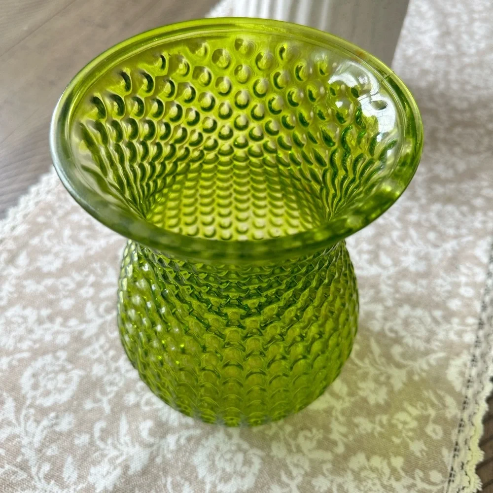 N/A vintage green